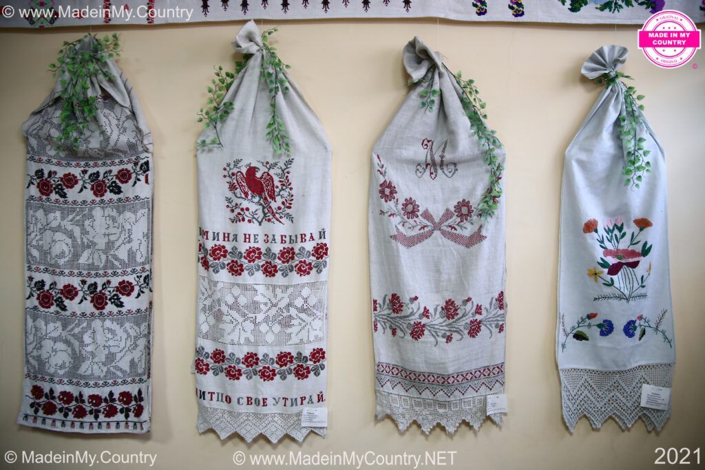 Petrykivka Ukrainian folk art presented by MadeinMycountry
MadeinMycountry is a global platform that celebrates and supports local history, culture, art, and nature conservation efforts. For two decades, we have been sponsoring local museums, cultural organizations, travel destinations, historical sites and various cultural events around the world.